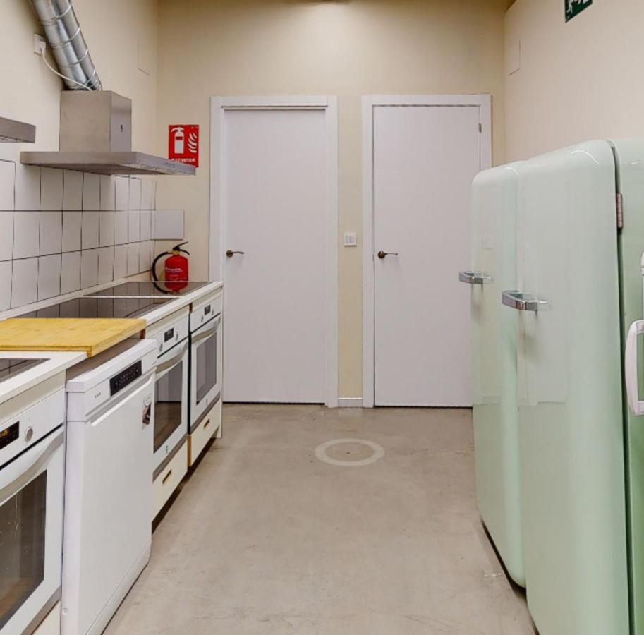 Bright Ensuite Rooms In Madrid, Sk Bagian luar foto